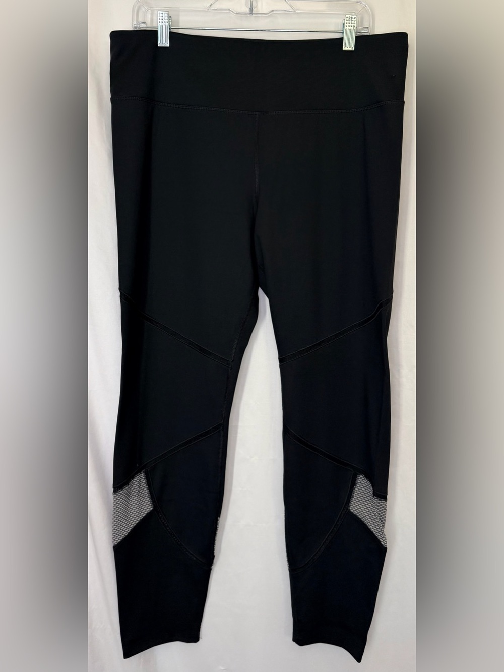 Avia Black Mesh-Panel Athletic Leggings
